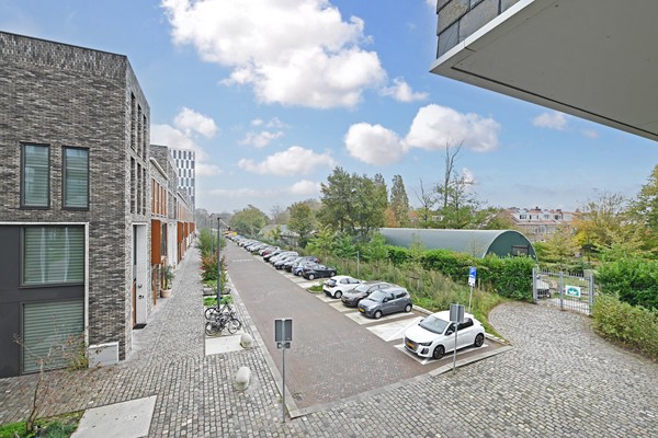 Medium property photo - Zodiakplein 93, 2516 CH Den Haag